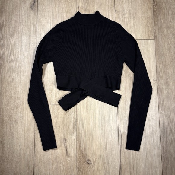 Zara Sweaters - Zara Womens Sweater Cropped Ribbed Crewneck Long Sleeve‎ Black Size Small